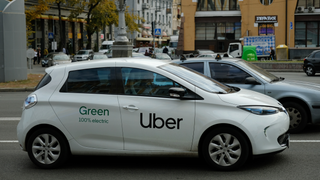 Los Angeles Is Considering Requiring Uber And Other Rideshare Vehicles To Be Electric